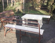 長椅子・テーブル・ベンチ：２液シリコン樹脂施工の写真